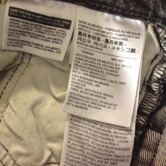 NEW Levi's 501 Skinny Stretch Button-Fly Jeans - Picture 3 of 8